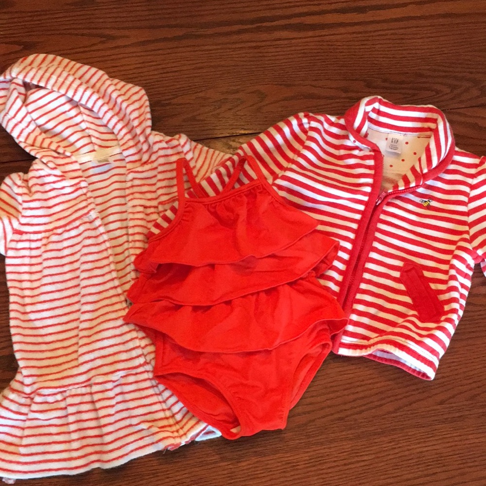 Baby girl bundle Carters and Gap
